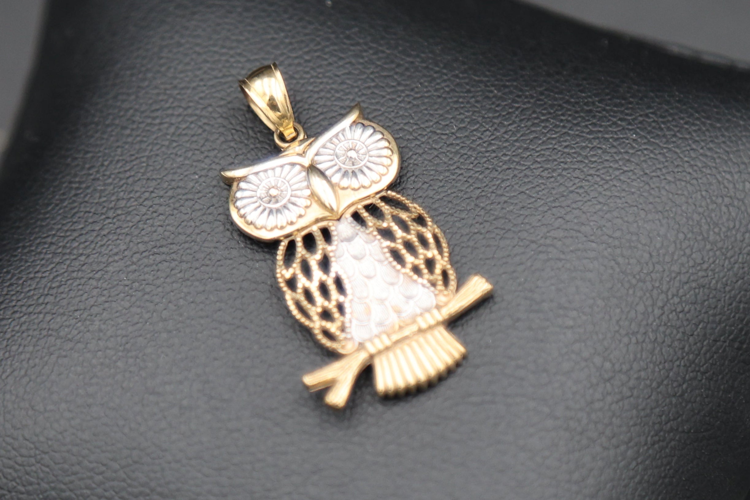 9ct, Owl Pendant